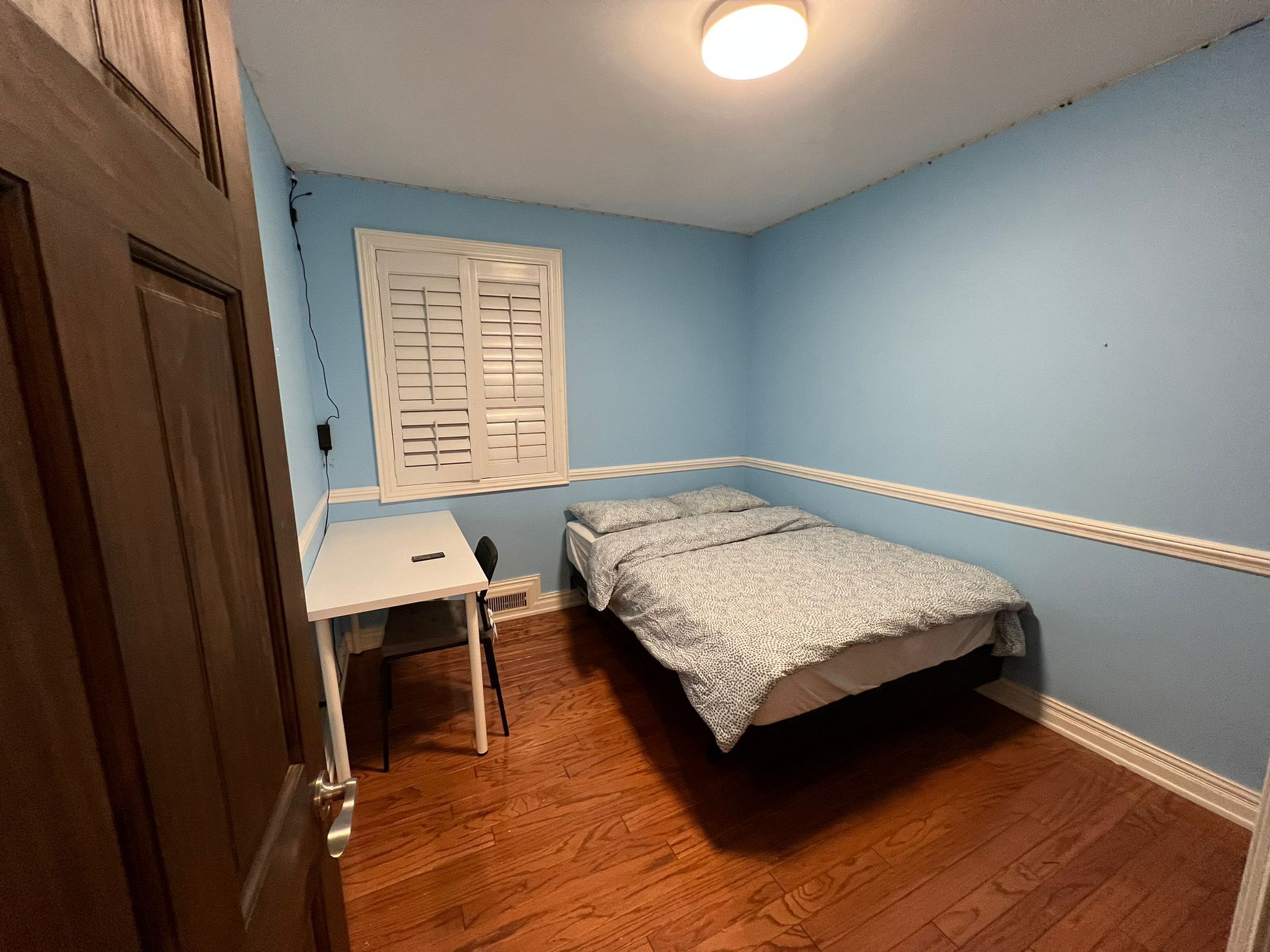 BOGERT AVE DELUXE ROOM